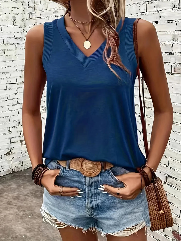 Jezzy - Breathable V-Neck And Sleeveless Top
